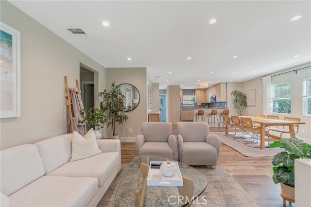 Photo - 8034 Airlane Ave