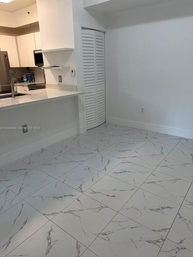7220 NW 114th Ave Unit 105