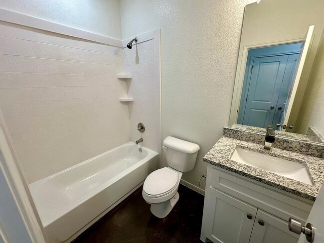 Photo - 706 Tower Mill Ct