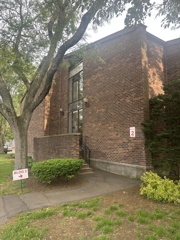 Building Photo - 235 Henry Ave Rental