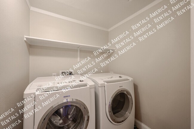 Photo - 1701 E Colter St Unit 456