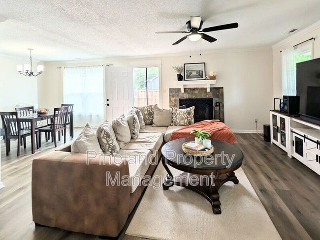 Photo - 501 Camden Rd