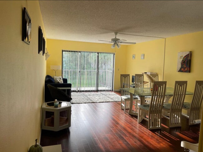 Photo - 1504 Virginia Ave Unit 206