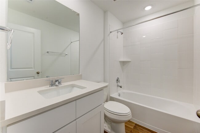 Photo - 9014 Rose Water Trl