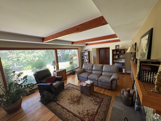 Building Photo - 3605 90th Ave SE Rental