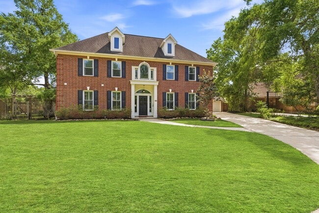 Building Photo - 7 Deer Lake Ct