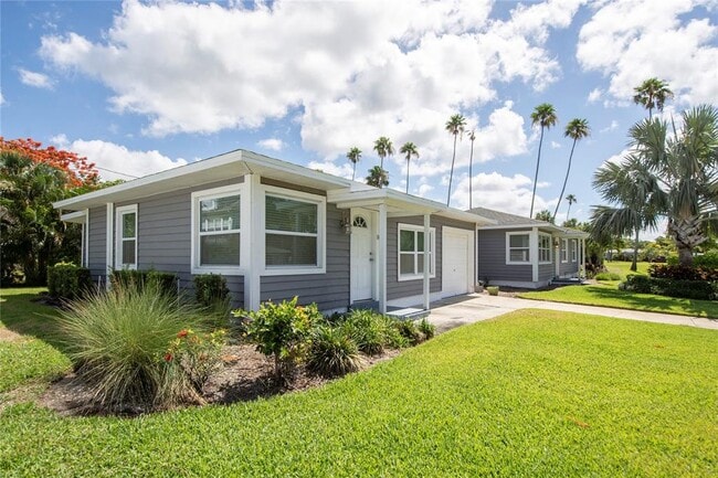 3200 DE BAZAN Ave