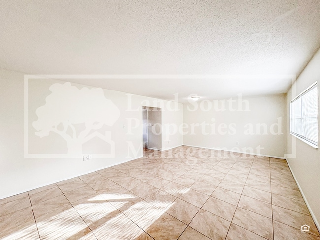 Photo - 738 Park Hill Ave