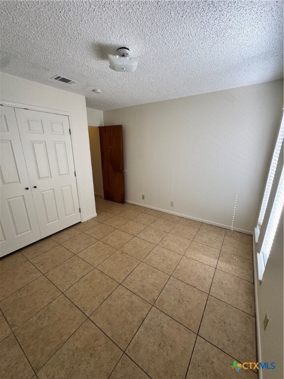 Photo - 209 Versailles St