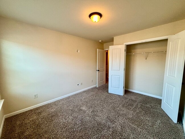 Photo - 2723 Morgan Glen Rd NE