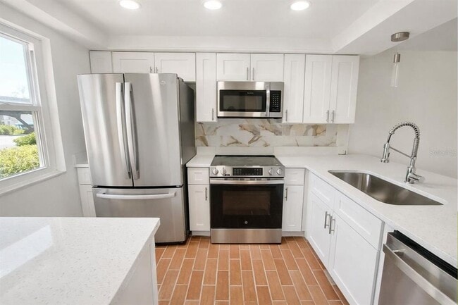 Photo - 4308 Summersun Dr