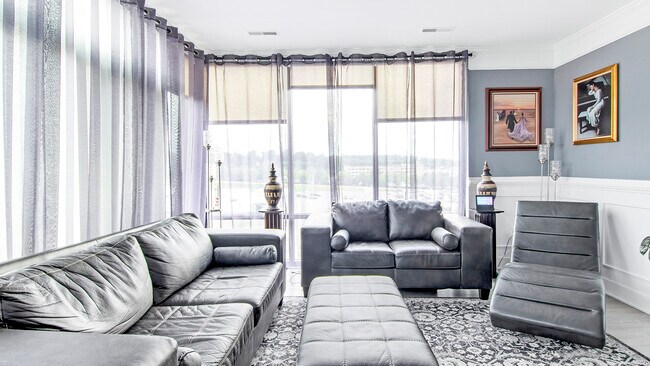 Photo - 145 Riverhaven Dr