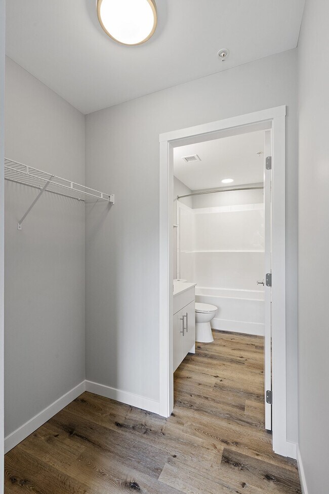 Photo - Marakai - Corporate Unit B202