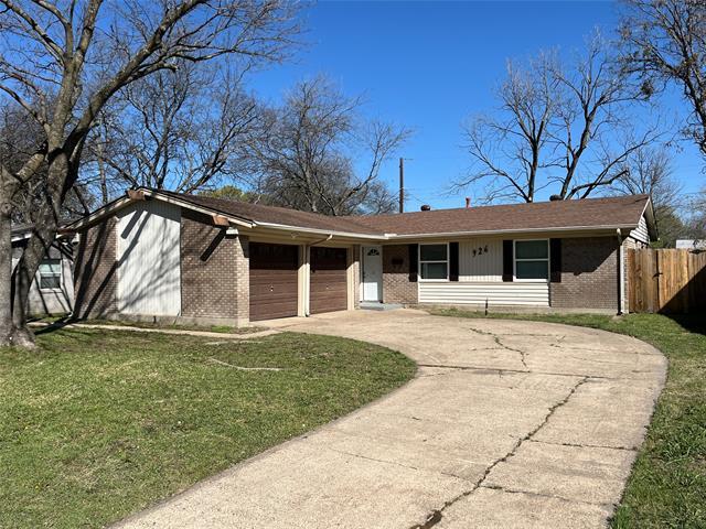 Photo - 926 Warren Way