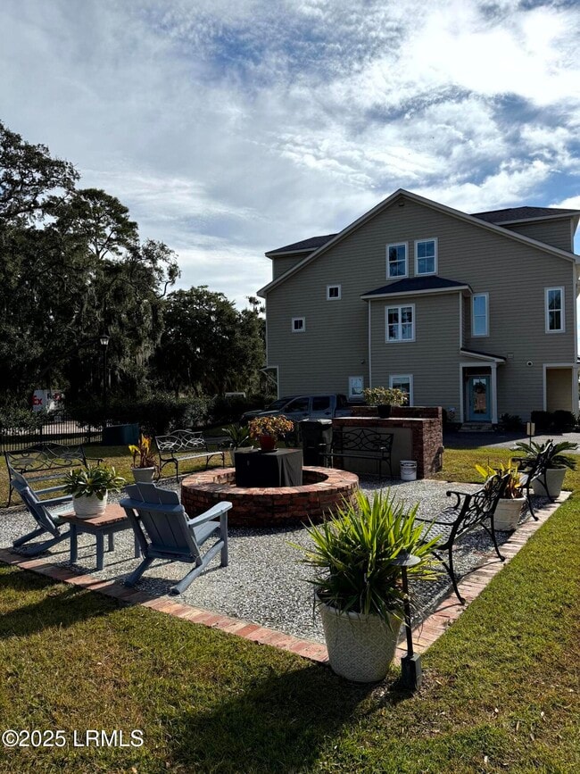 Photo - 54 Battery Crk Clb Dr