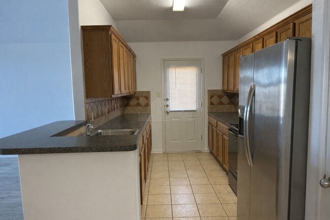 Photo - 1905 Charleston Ct