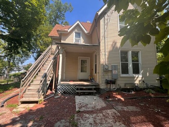 Building Photo - 848 15th St Unit 4