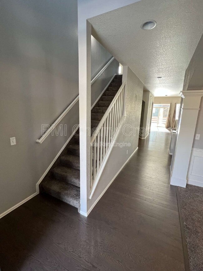 Photo - 22472 E Union Cir
