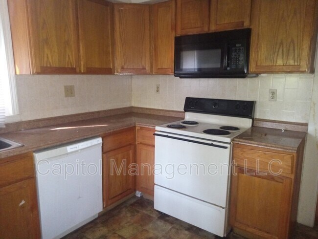Photo - 1016 N Capitol Ave Unidad 1