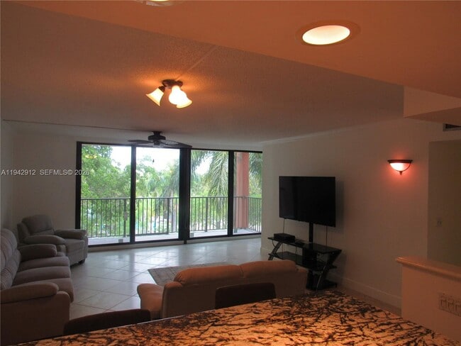 Photo - 1101 River Reach Dr Unit 418