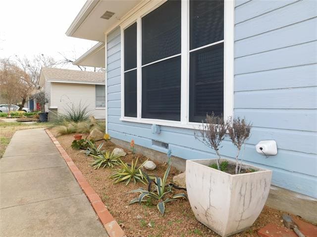 Photo - 817 Emery St