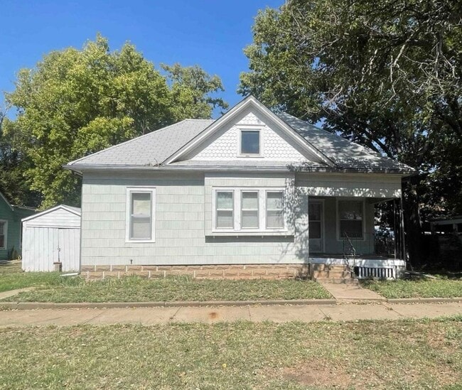 Photo - Charming 1.5-Story Home available for RENT...