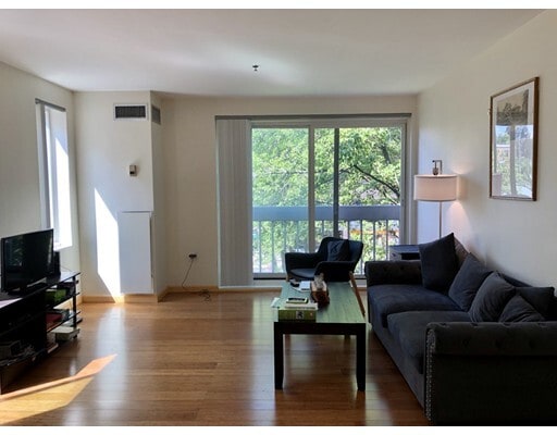 Photo - 950 Massachusetts Ave Unit 305
