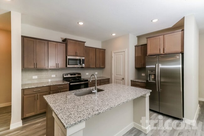 1529 Mexican Heather Dr