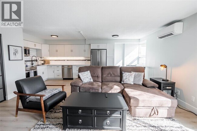 Photo - 155 Front St N Unité 210