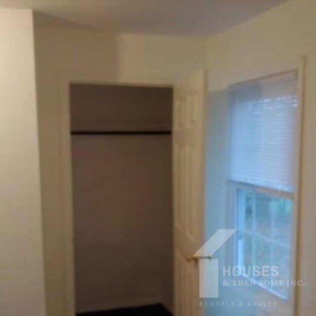 Photo - 120 Community Rd