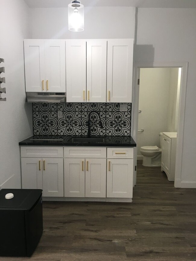 Photo - The Asbury Apartments