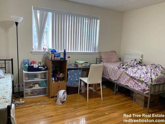 Photo - 59 Parkman St Unidad 3A