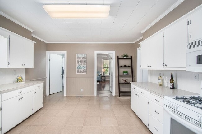 Photo - Adorable Millard Home