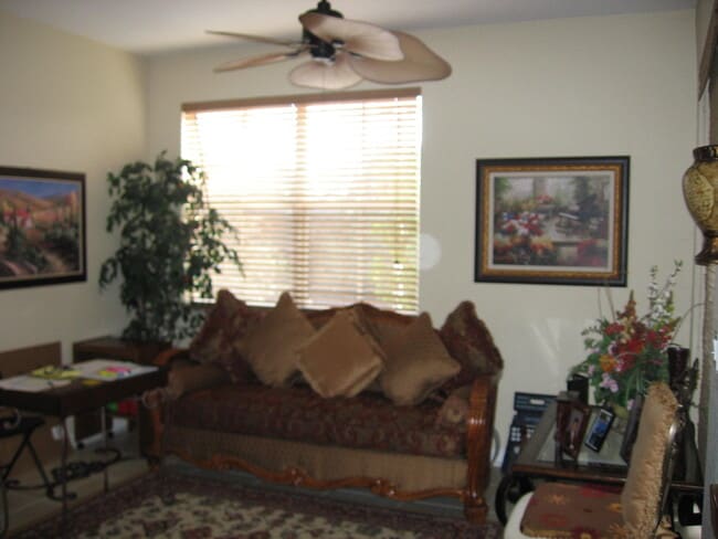 Photo - 1118 Shoma Dr