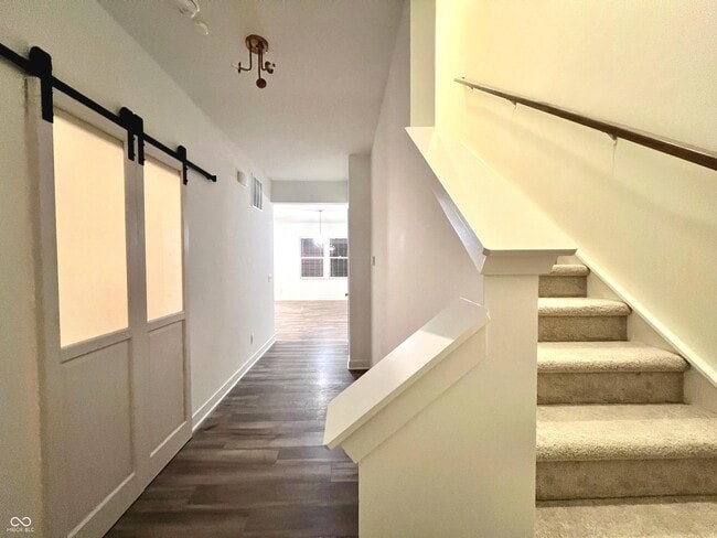 Photo - 19341 Beruna Way