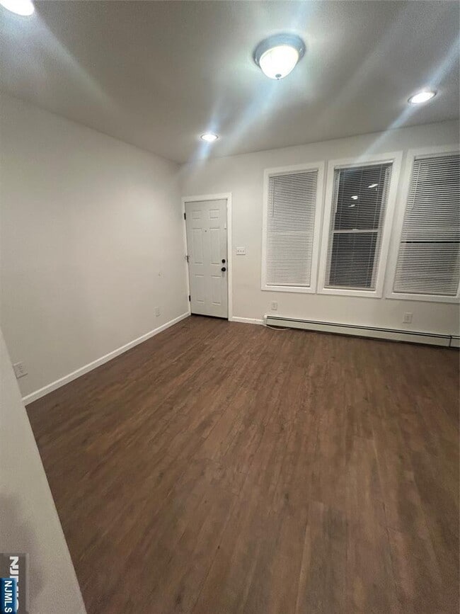 Photo - 191 Brookdale Ave Casa Adosada