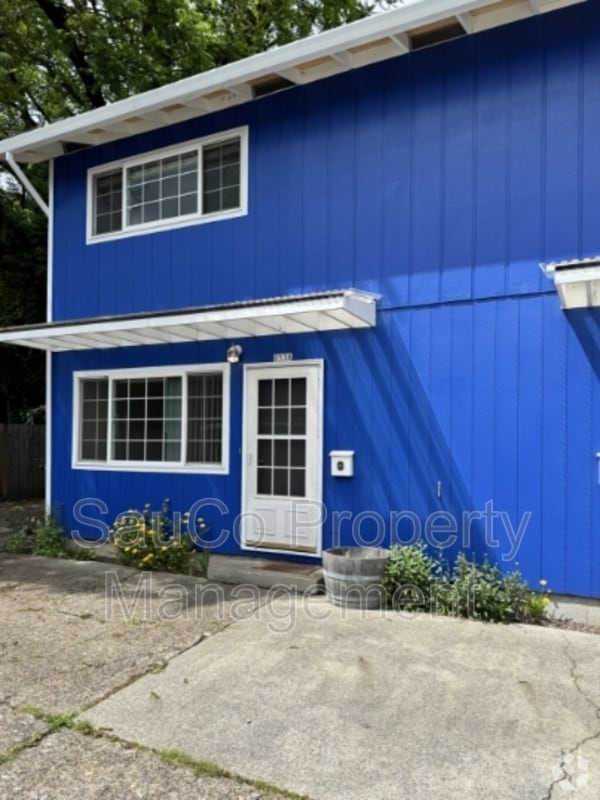 Building Photo - 536 SW Nebraska St Rental