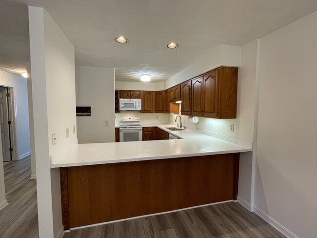 Photo - 45 Shawsheen Rd Unit 23