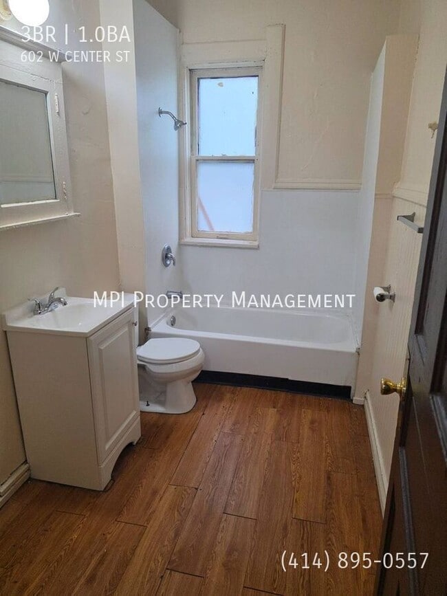 Photo - 602 W Center St