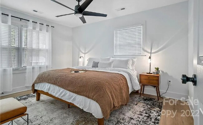 Photo - 3709 Sargeant Dr