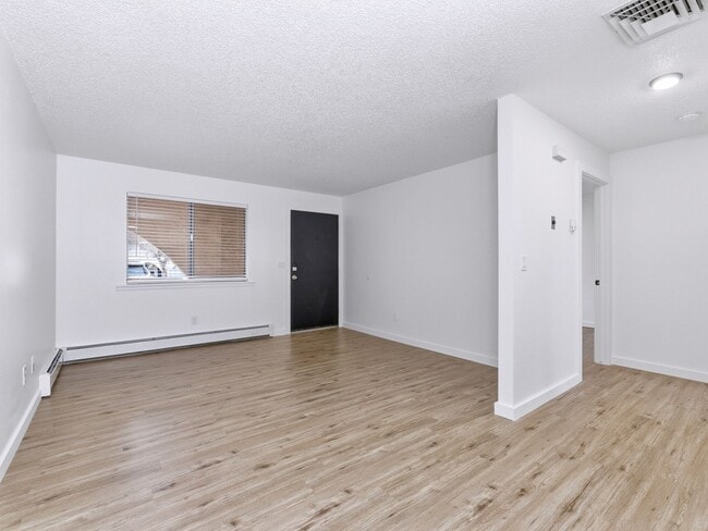 Photo - Modern 2 Bed, 1 Bath apartment, close to shopping. Unit 7