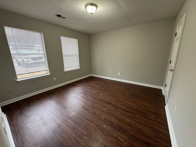 Photo - 2 Bedroom 2 Bath End Unit Townhome in Quiet Neighborhood Near I-20