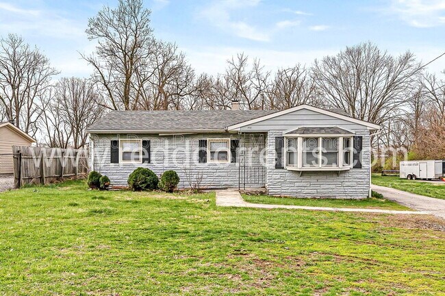 Photo - 5563 E 34th St