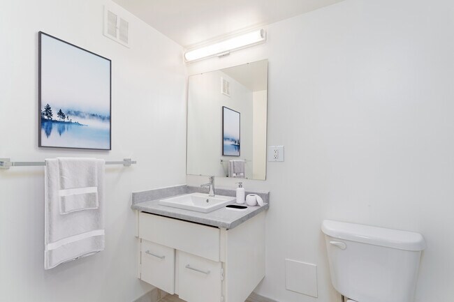 Photo - Victorian Arms