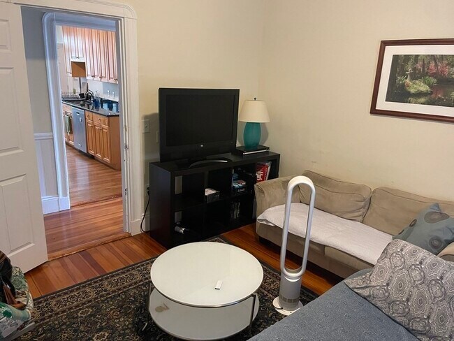 Photo - 206 Pearl St Unit 2