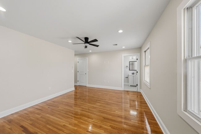 Photo - 118 Chestnut St Unit 1FL