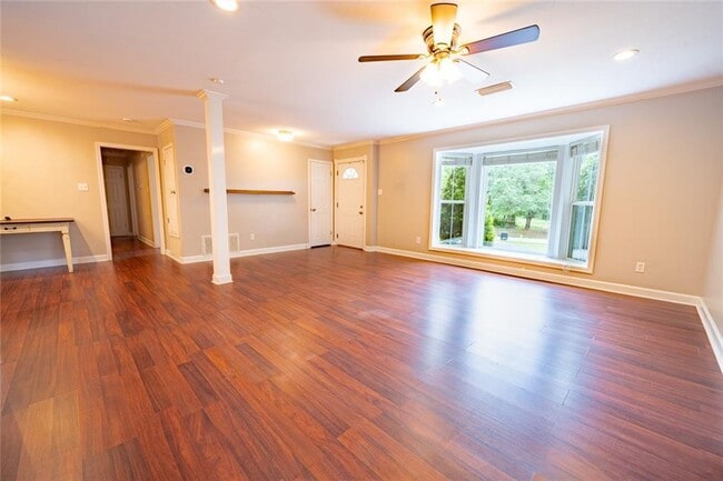 Photo - 5412 Timberlane Dr