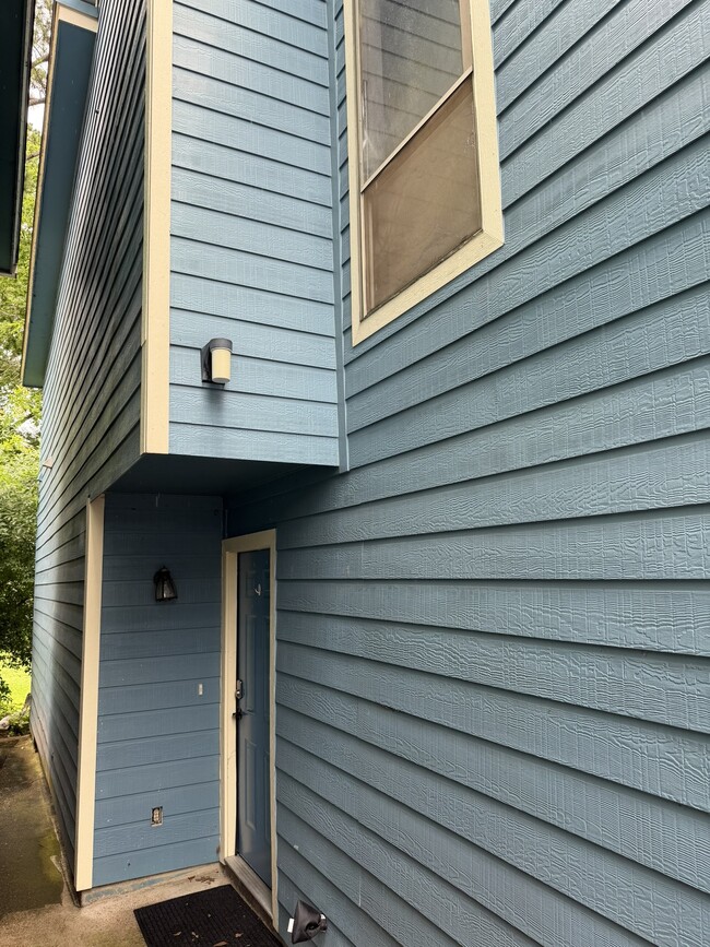 Photo - 126 Harbour Ln