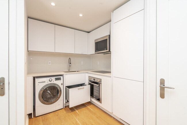 28 Balmoral Avenue