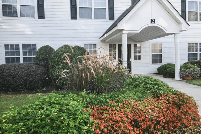 Photo - Ashton Arbors